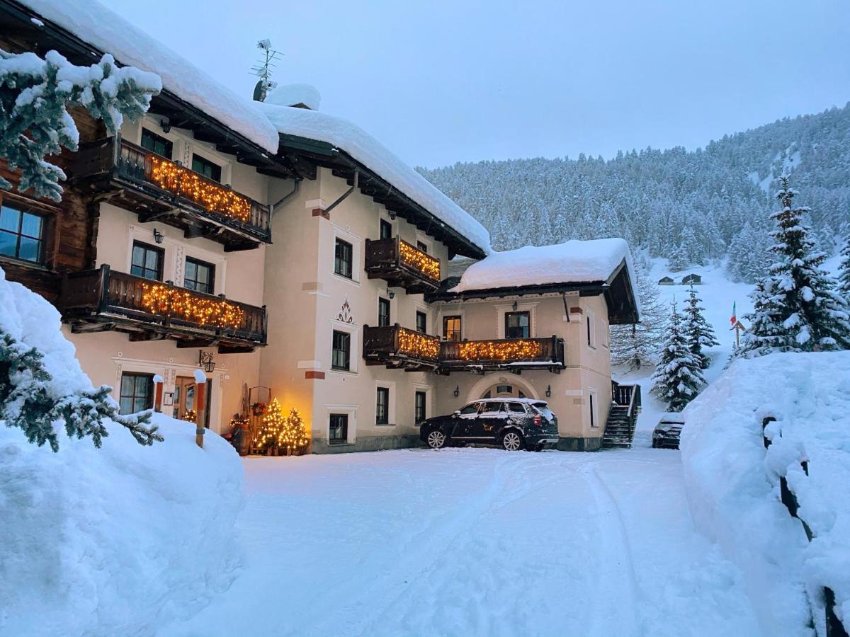 Aparthotel Bait Ables Livigno Exterior foto