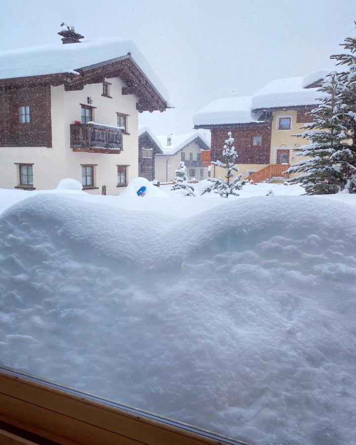 Aparthotel Bait Ables Livigno Exterior foto