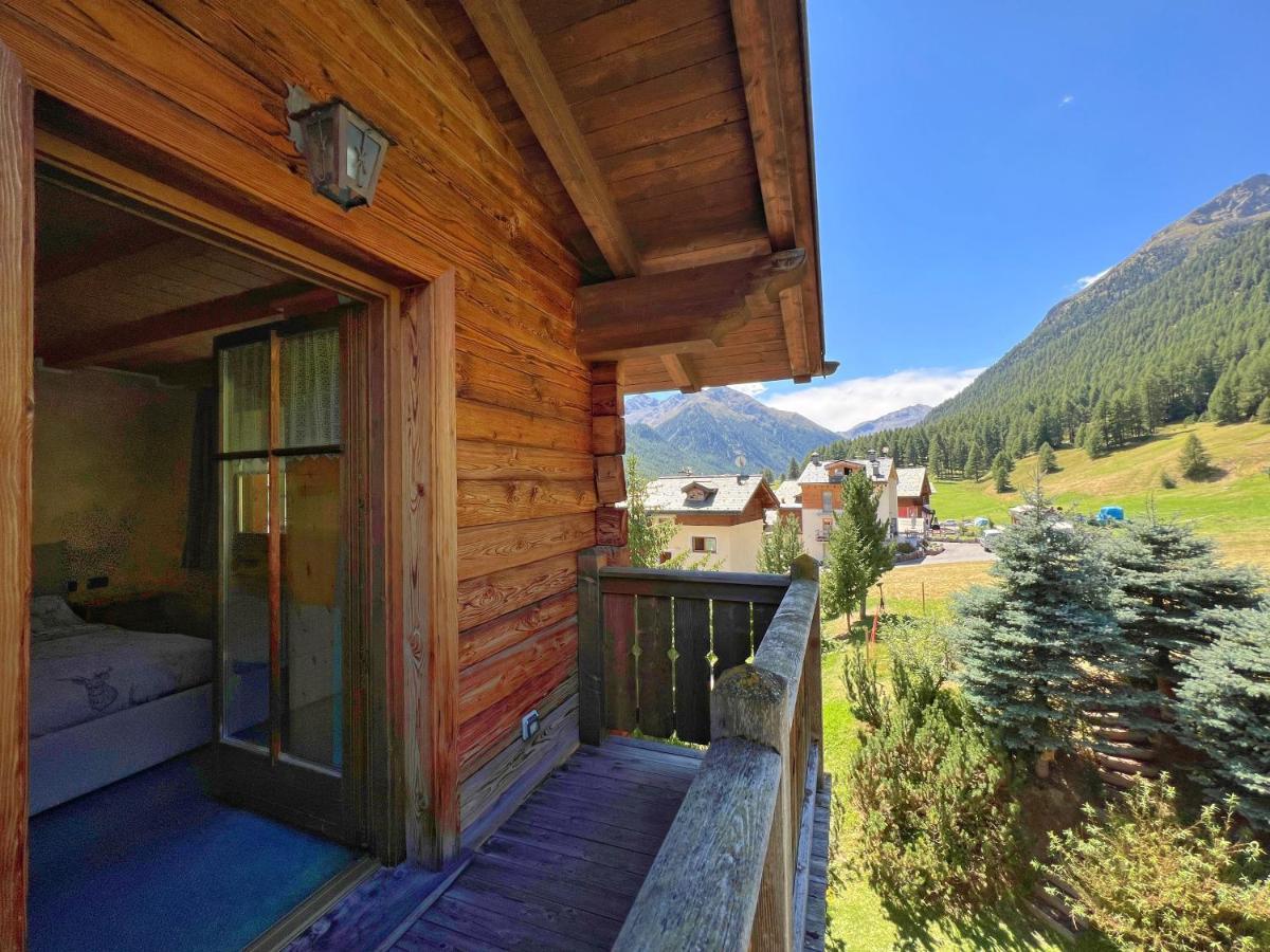 Aparthotel Bait Ables Livigno Exterior foto
